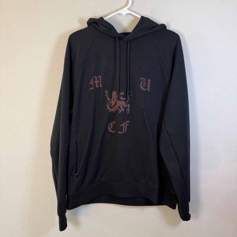 Nike Dri-FIT Manchester United MUFC Maximus Graphic Hoodie Black Mens Medium